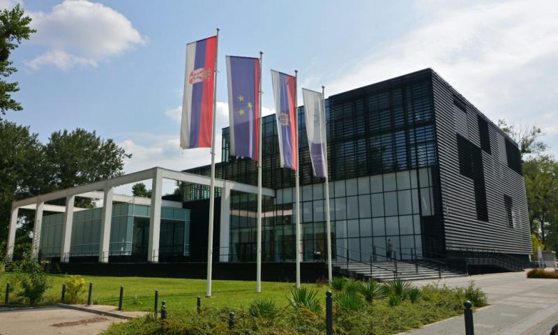 Miniszteri nyilatkozat: A júniusi egyetemi jelentkezés lehetősége sajnos megszűnt.