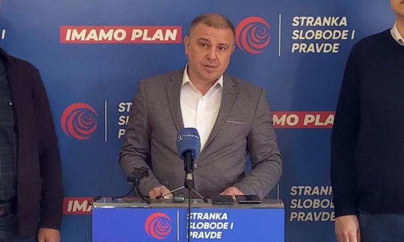Sebők: Bálint, a Szerb Haladó Párt hangja vagy te!
