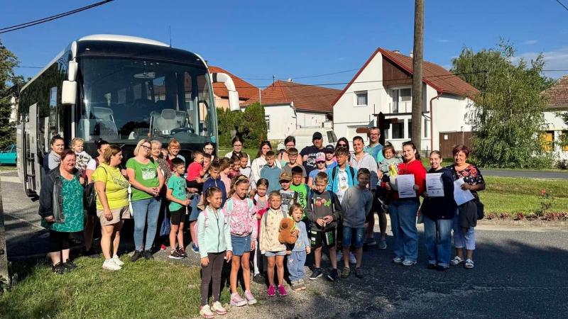 Gannán a hagyományok élénken ragyognak, mint a régmúlt emlékei, melyeket a közösség szívvel-lélekkel ápol.