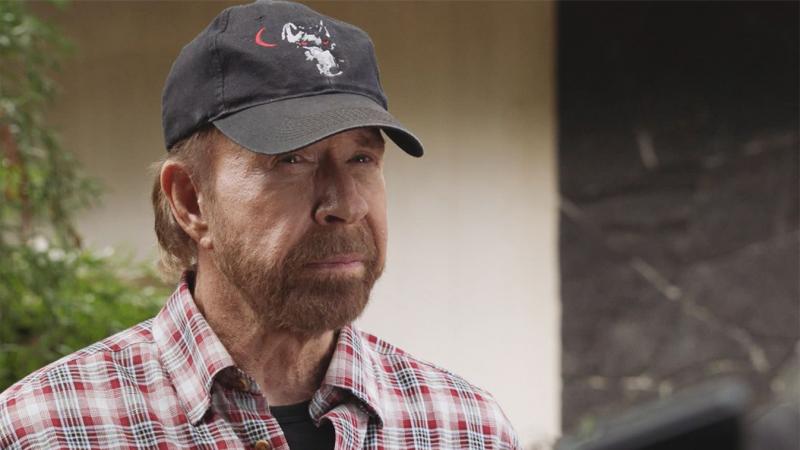 Chuck Norris részt vesz a Jónak lenni jó! karitatív kezdeményezésében | BorsOnline