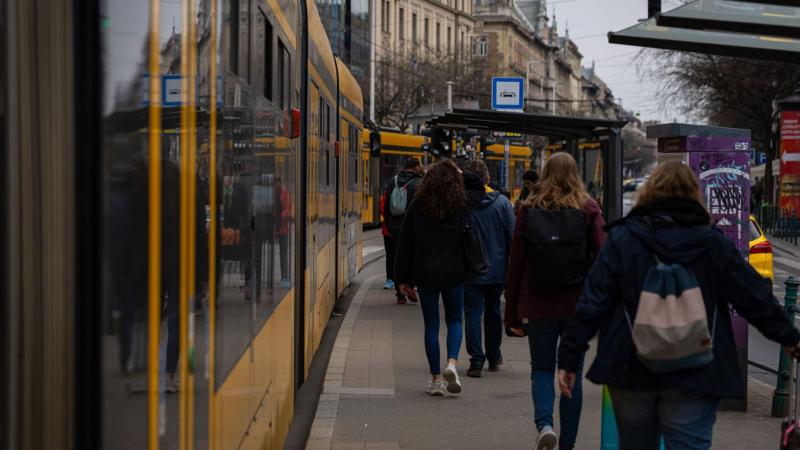 Márciustól érdemes felkészülni a pótlóbuszokra, mivel a 6-os villamos karbantartás miatt nem közlekedik.