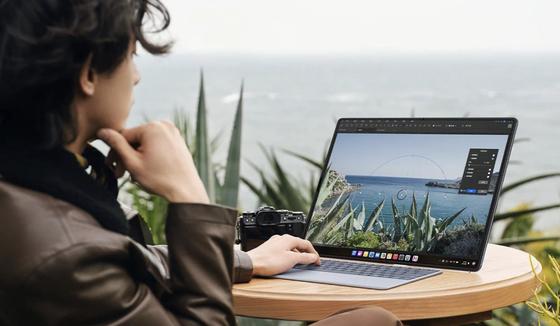 A Huawei egy igazán egyedülálló számítógéppel állt elő, amely figyelemre méltó jellemzőkkel bír.