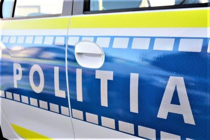 Közúti baleset történt: Két kisgyermek sérüléseket szenvedett a frissen átadott körforgalomnál, a vetési letérőnél.