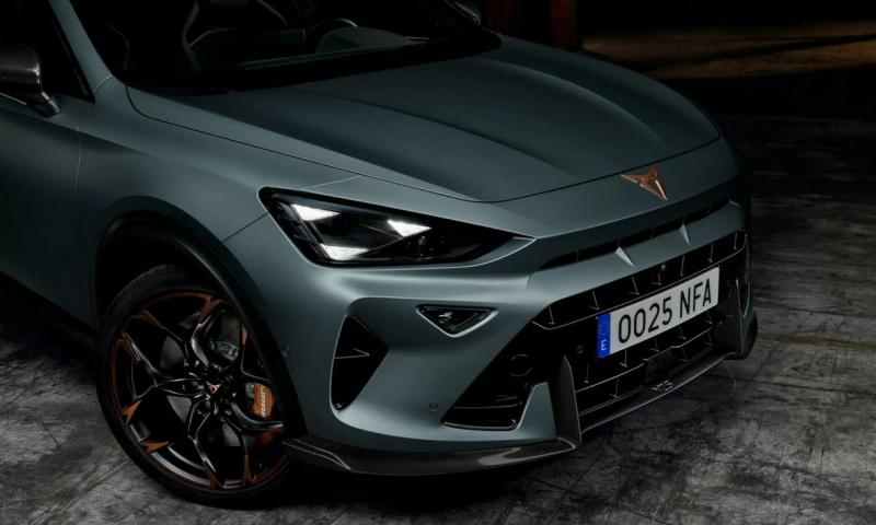 A győri szív továbbra is lázasan dobog, hiszen megérkezett a legfrissebb 5 hengeres Cupra!